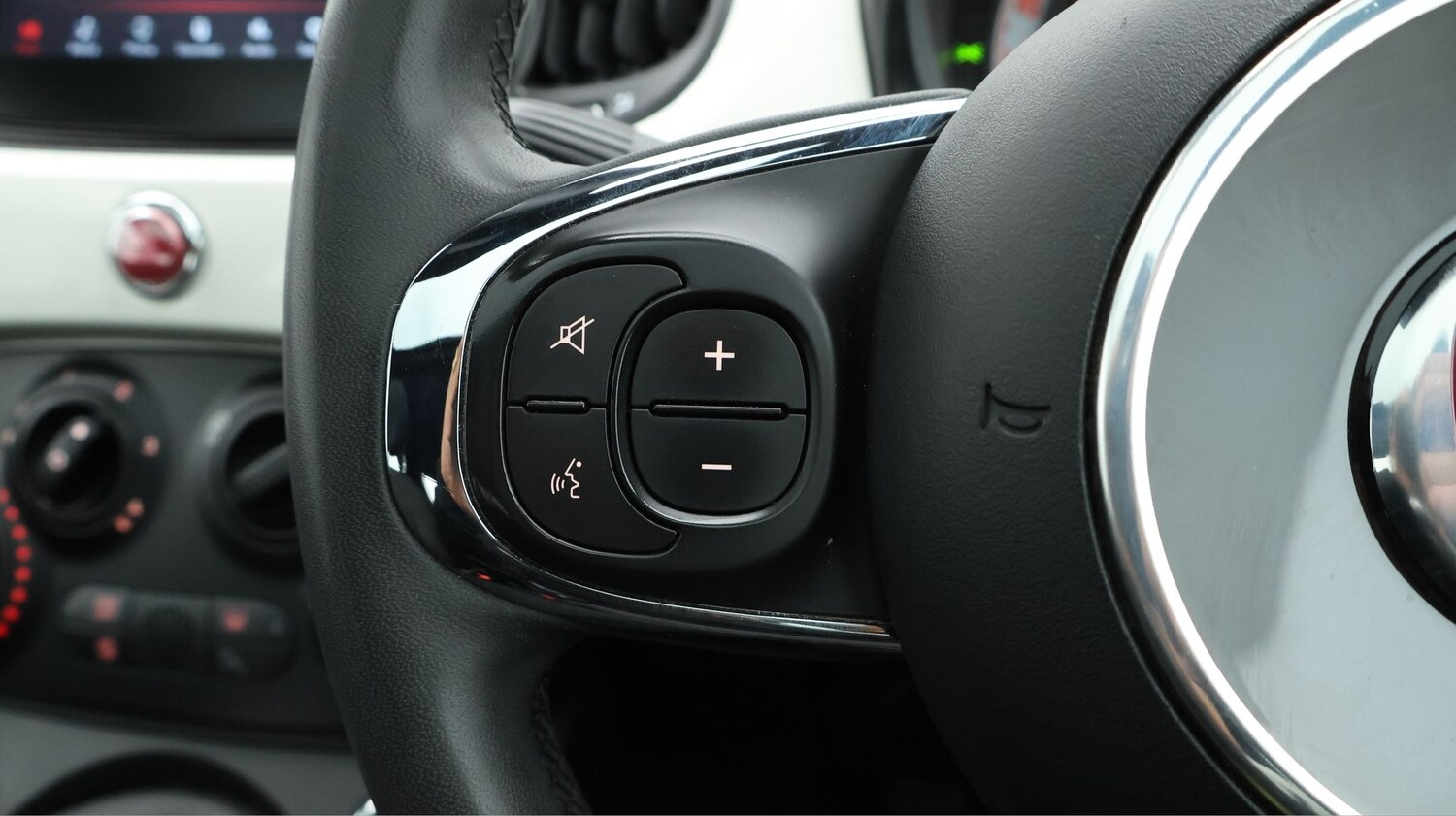 Used Fiat 500 2023 for sale - 77367138: Photo 24