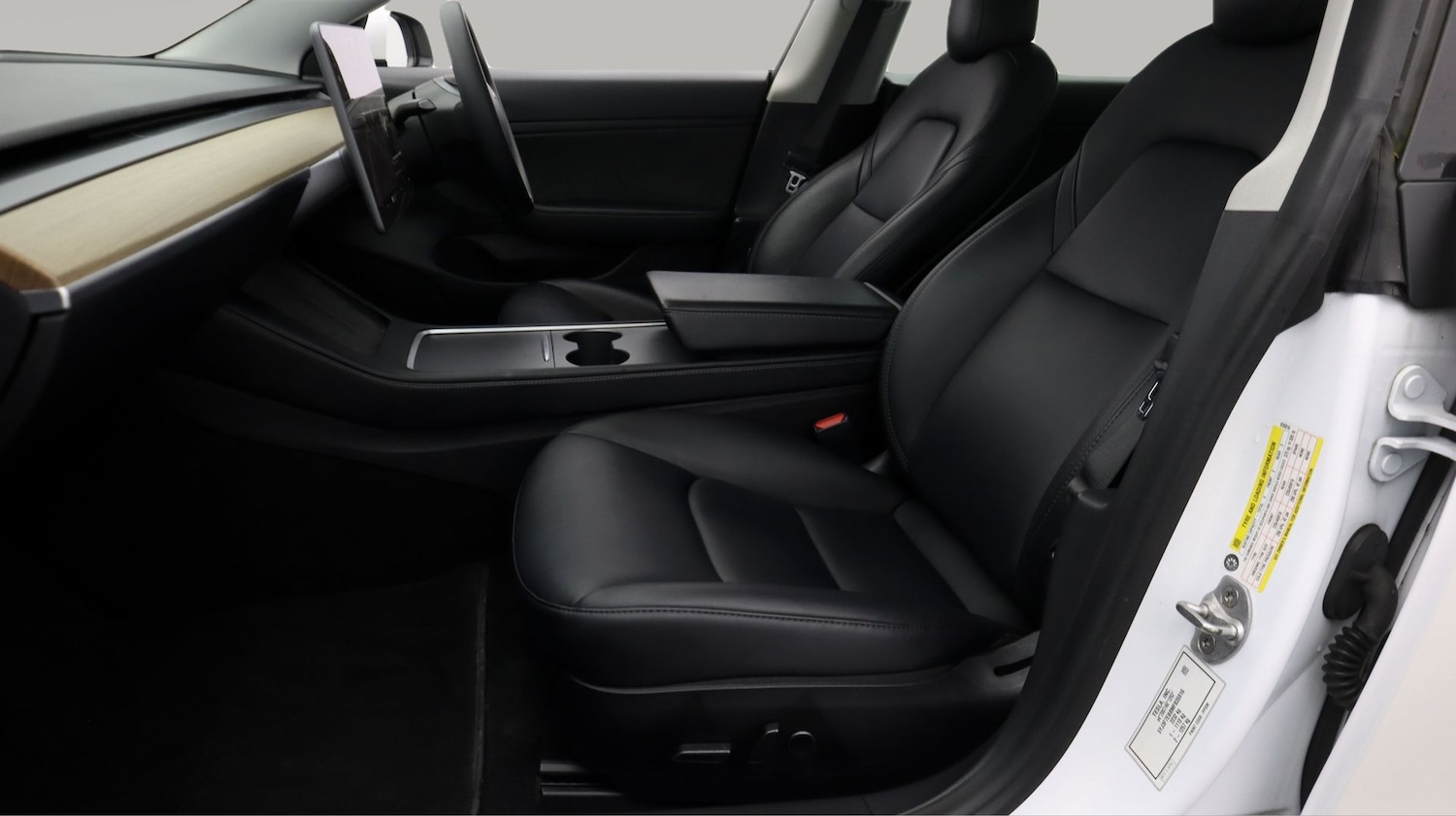 Used Tesla Model 3 2020 for sale - 77610573: Photo 14