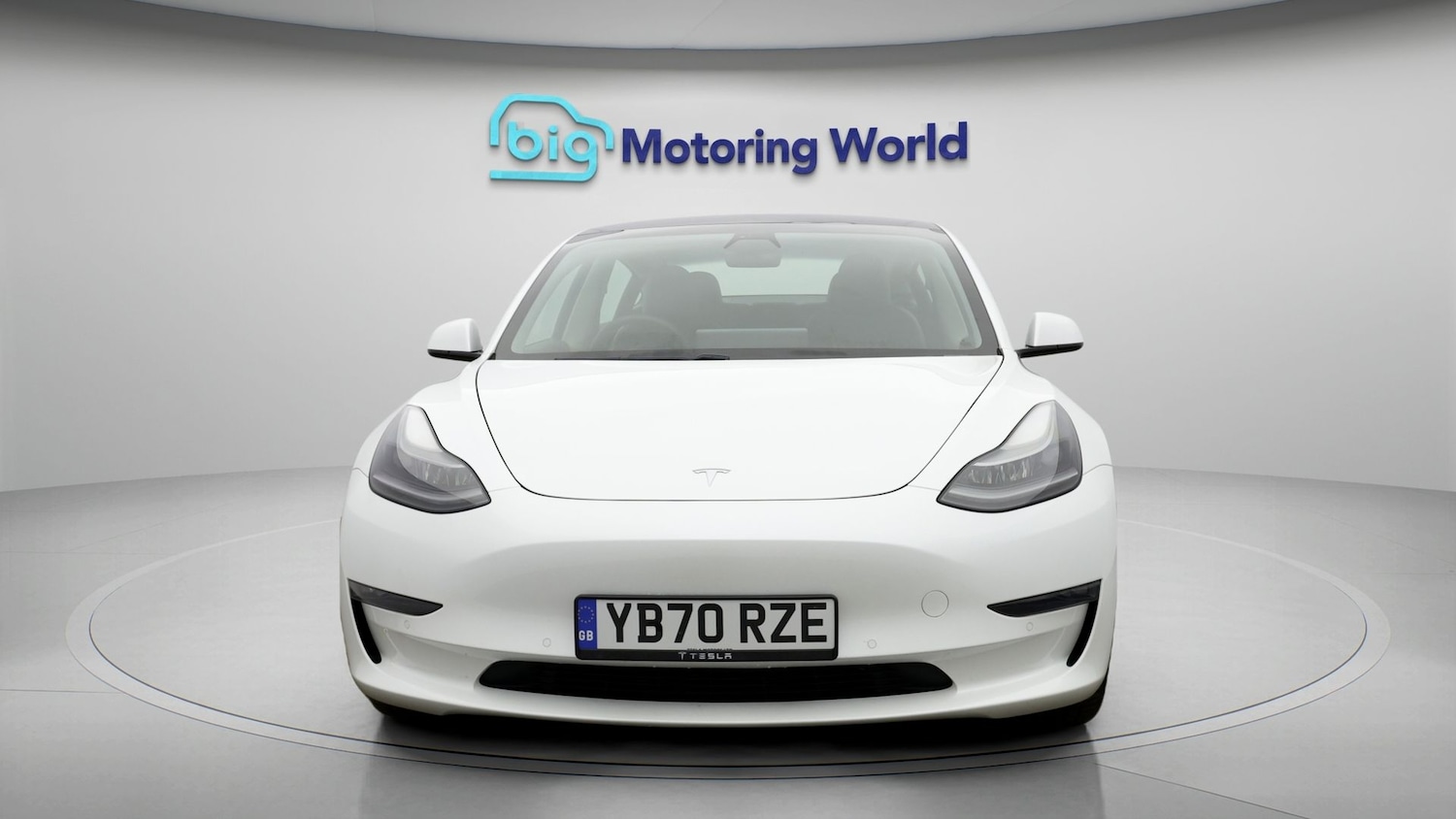 Used Tesla Model 3 2020 for sale - 77610573: Photo 2