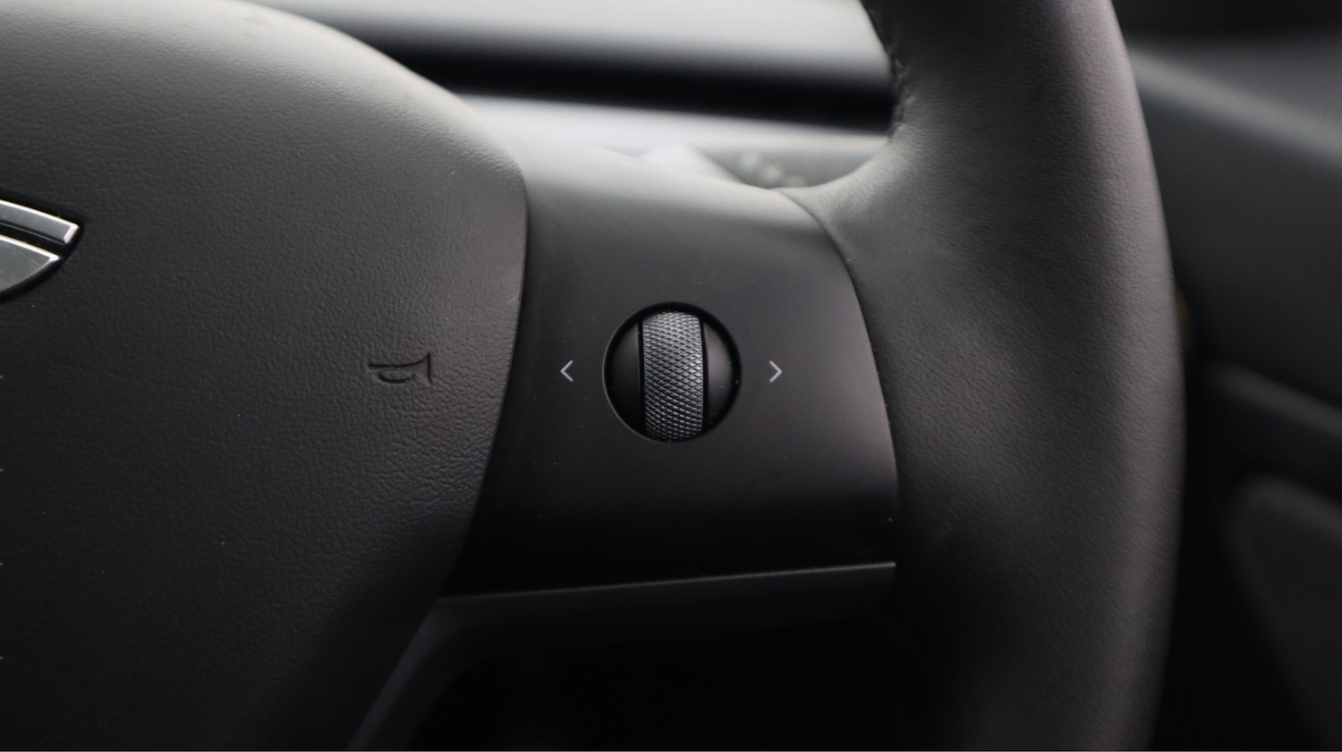 Used Tesla Model 3 2020 for sale - 77610573: Photo 23