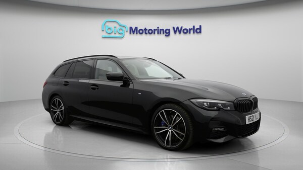 Used BMW 3 Series 2021 for sale - 76059814: Photo 2