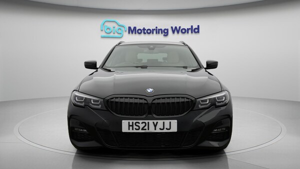 Used BMW 3 Series 2021 for sale - 76059814: Photo 3
