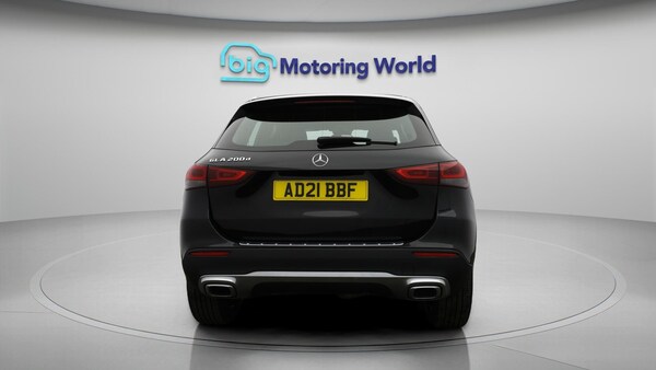 Used Mercedes-Benz GLA 2021 for sale - 76247490: Photo 7