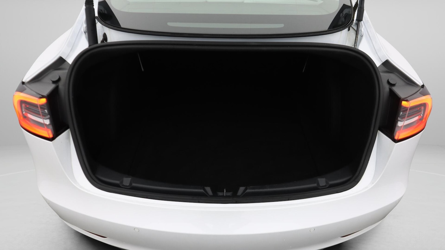 Used Tesla Model 3 for sale - 76727654: Photo 18