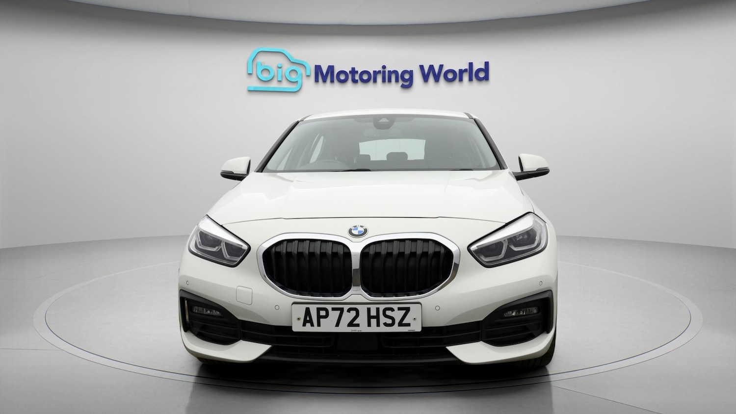 Used BMW 1 Series 2023 for sale - 77610221: Photo 2