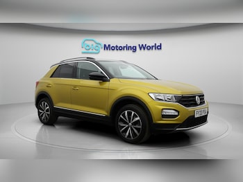 Used Volkswagen T-Roc 2020 for sale - 76152204: Photo 2