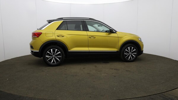 Used Volkswagen T-Roc 2020 for sale - 76152204: Photo 55