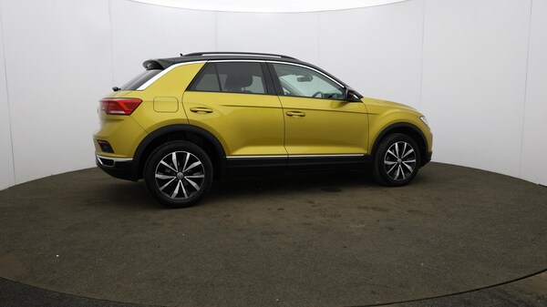 Used Volkswagen T-Roc 2020 for sale - 76152204: Photo 57