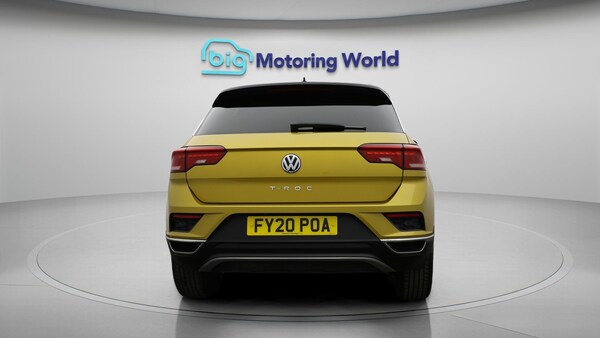 Used Volkswagen T-Roc 2020 for sale - 76152204: Photo 7