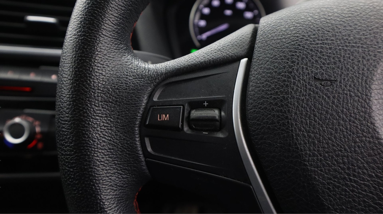 Used BMW 1 Series 2019 for sale - 77501200: Photo 21