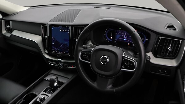 Used Volvo XC60 2023 for sale - 76294933: Photo 10