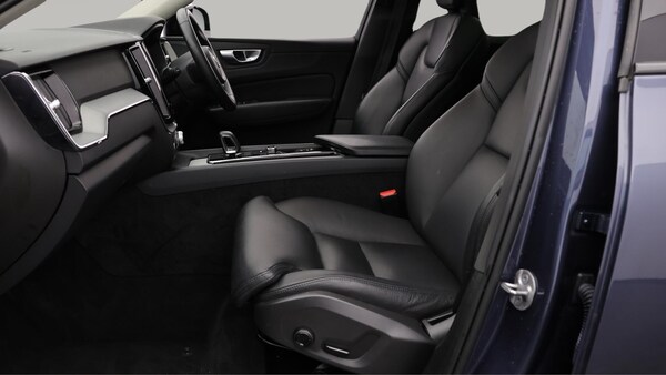 Used Volvo XC60 2023 for sale - 76294933: Photo 15
