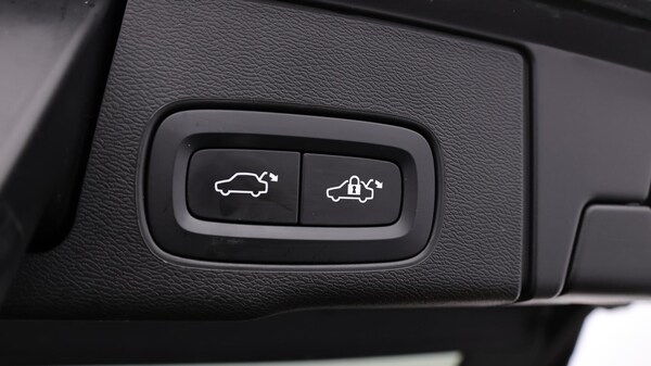 Used Volvo XC60 2023 for sale - 76294933: Photo 25