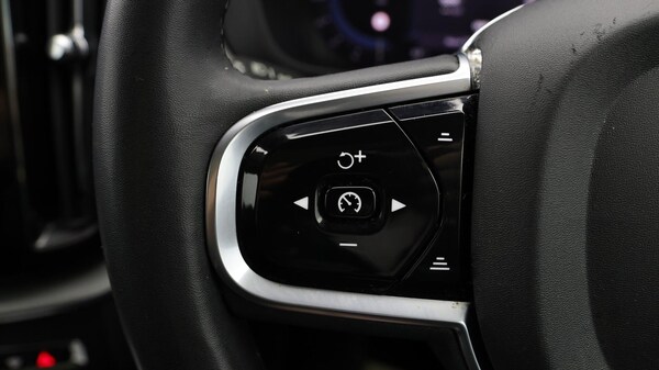 Used Volvo XC60 2023 for sale - 76294933: Photo 26