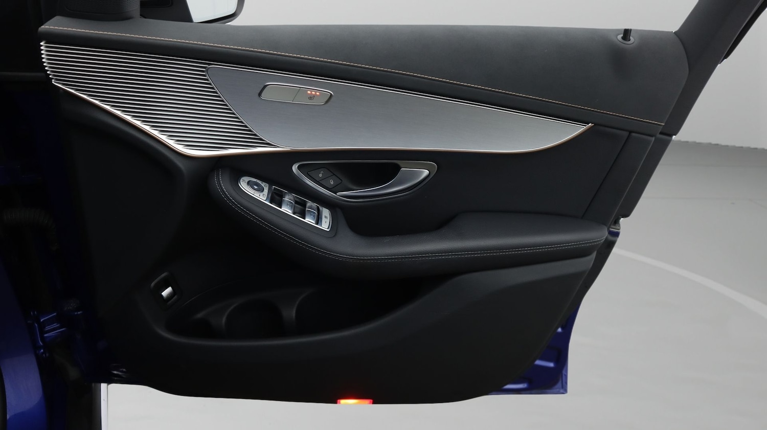 Used Mercedes-Benz EQC 2021 for sale - 77541770: Photo 15