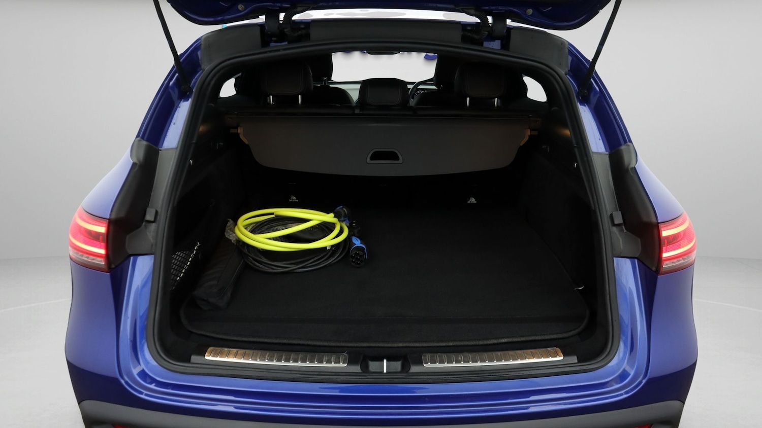 Used Mercedes-Benz EQC 2021 for sale - 77541770: Photo 17