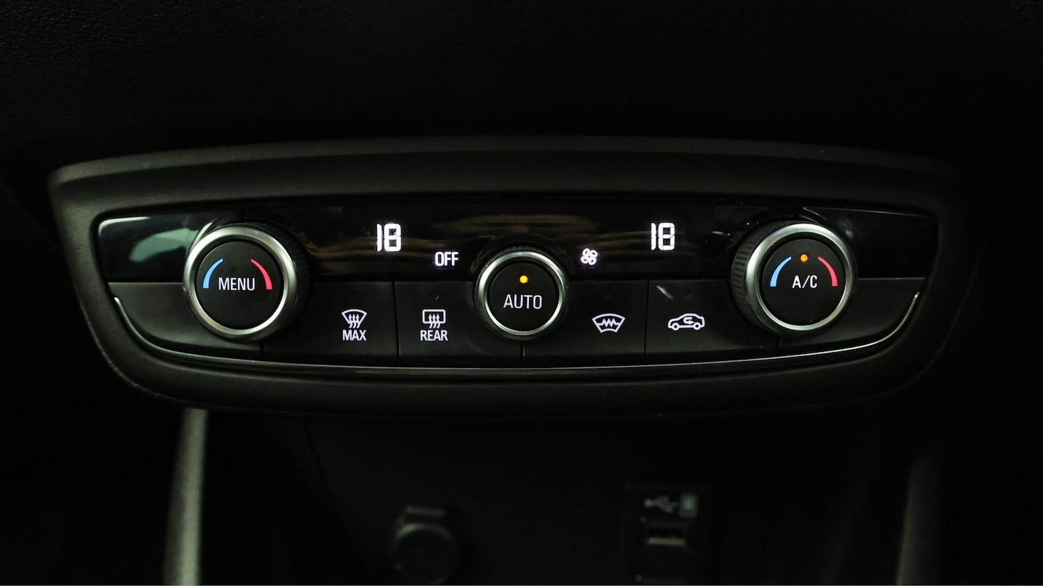 Used Vauxhall Crossland X 2018 for sale - 76360392: Photo 13
