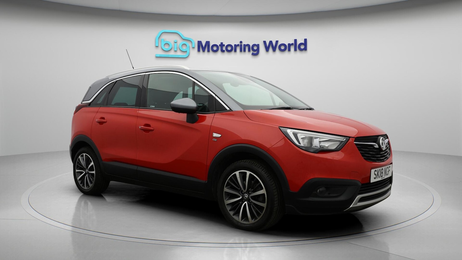 Used Vauxhall Crossland X 2018 for sale - 76360392: Photo 2