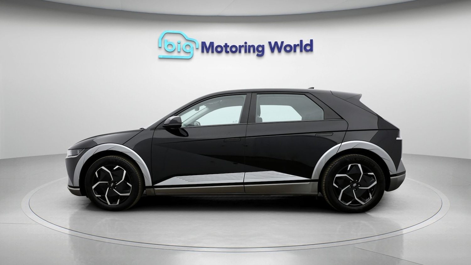 Used Hyundai IONIQ 5 2023 for sale - 77736995: Photo 4