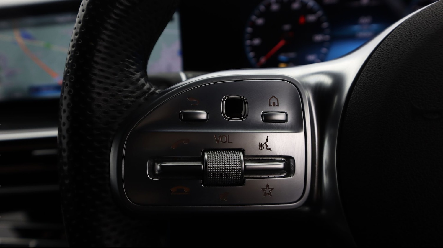 Used Mercedes-Benz EQC 2022 for sale - 77823309: Photo 23