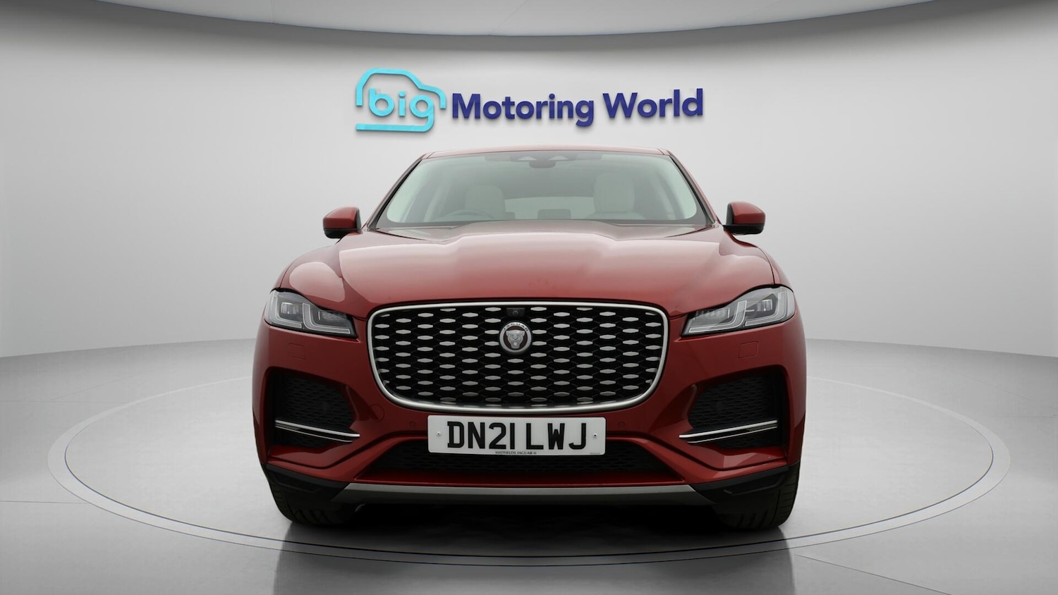 Used Jaguar F-Pace 2021 for sale - 76371213: Photo 3