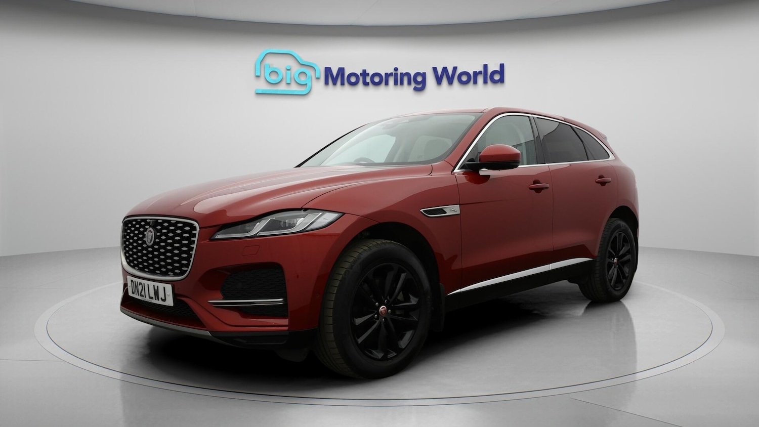 Used Jaguar F-Pace 2021 for sale - 76371213: Photo 4