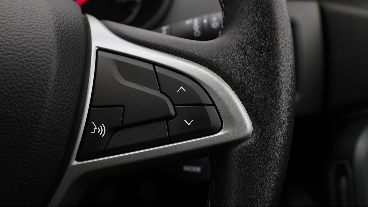 Used Dacia Duster 2023 for sale - 75977518: Photo 39