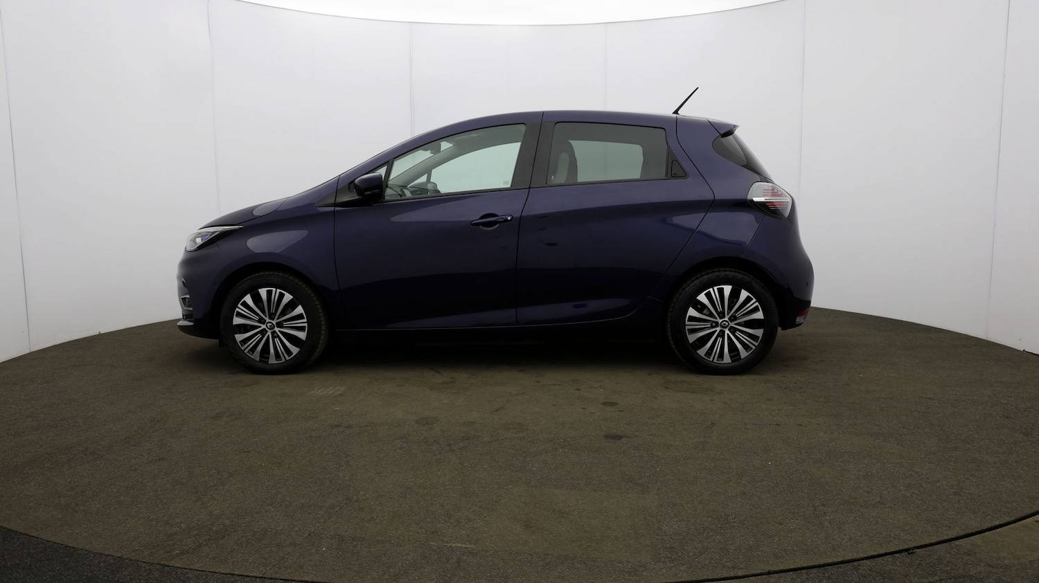 Used Renault Zoe 2021 for sale - 77137384: Photo 40