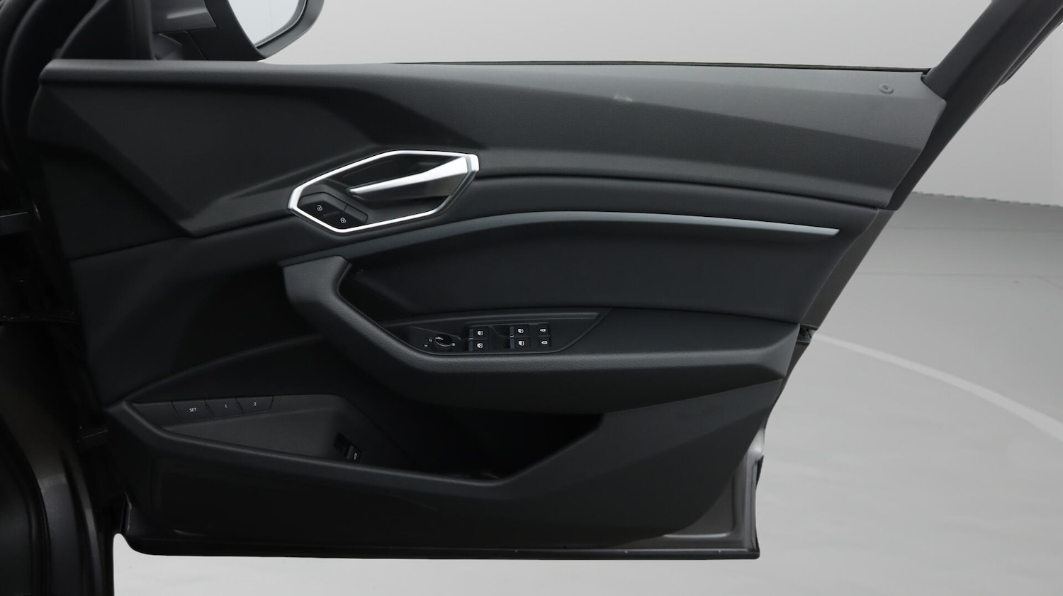 Used Audi e-tron 2021 for sale - 76702433: Photo 16