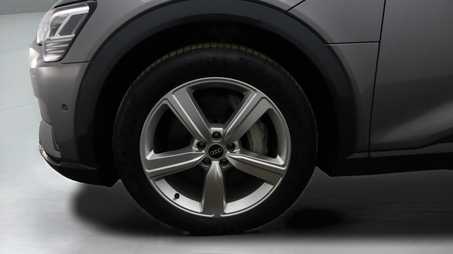 Used Audi e-tron 2021 for sale - 76702433: Photo 19