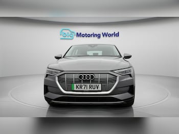 Used Audi e-tron 2021 for sale - 76702433: Photo