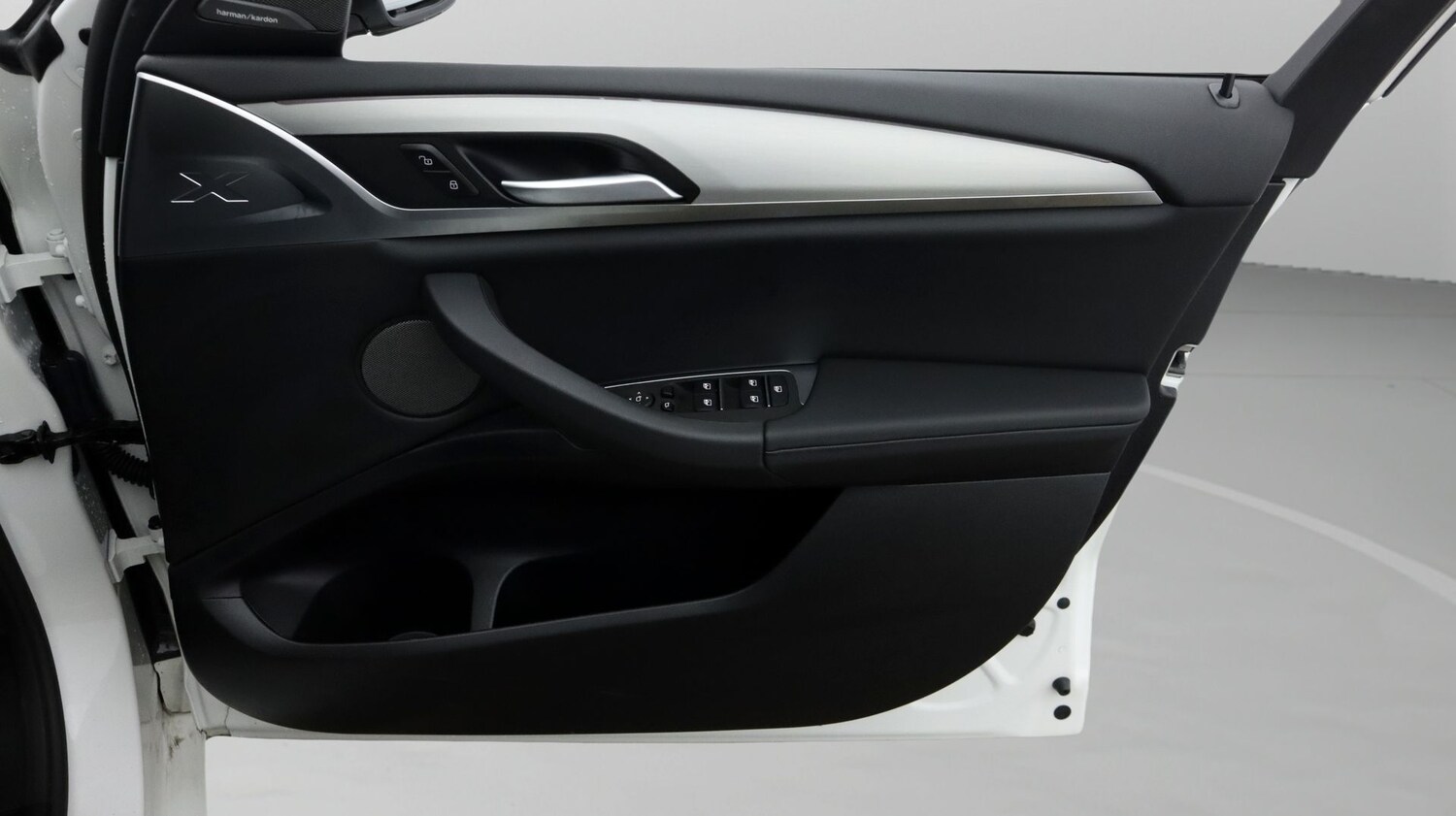 Used BMW X4 2024 for sale - 77581900: Photo 15