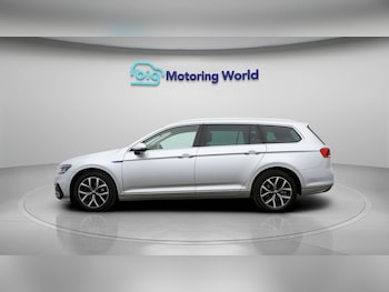 Used Volkswagen Passat 2022 for sale - 79383734: Photo