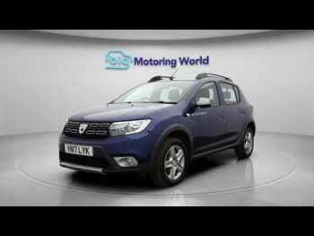 Used Dacia Sandero Stepway 2017 for sale - 74945847: Photo