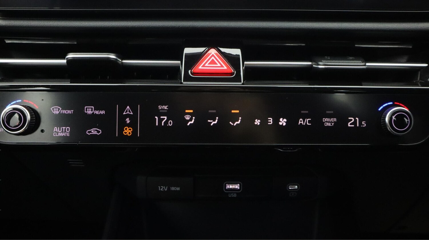 Used Kia Niro 2023 for sale - 76742298: Photo 13