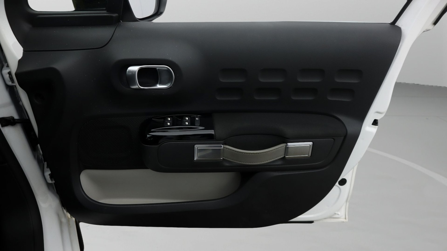 Used Citroen C3 2021 for sale - 77921472: Photo 15