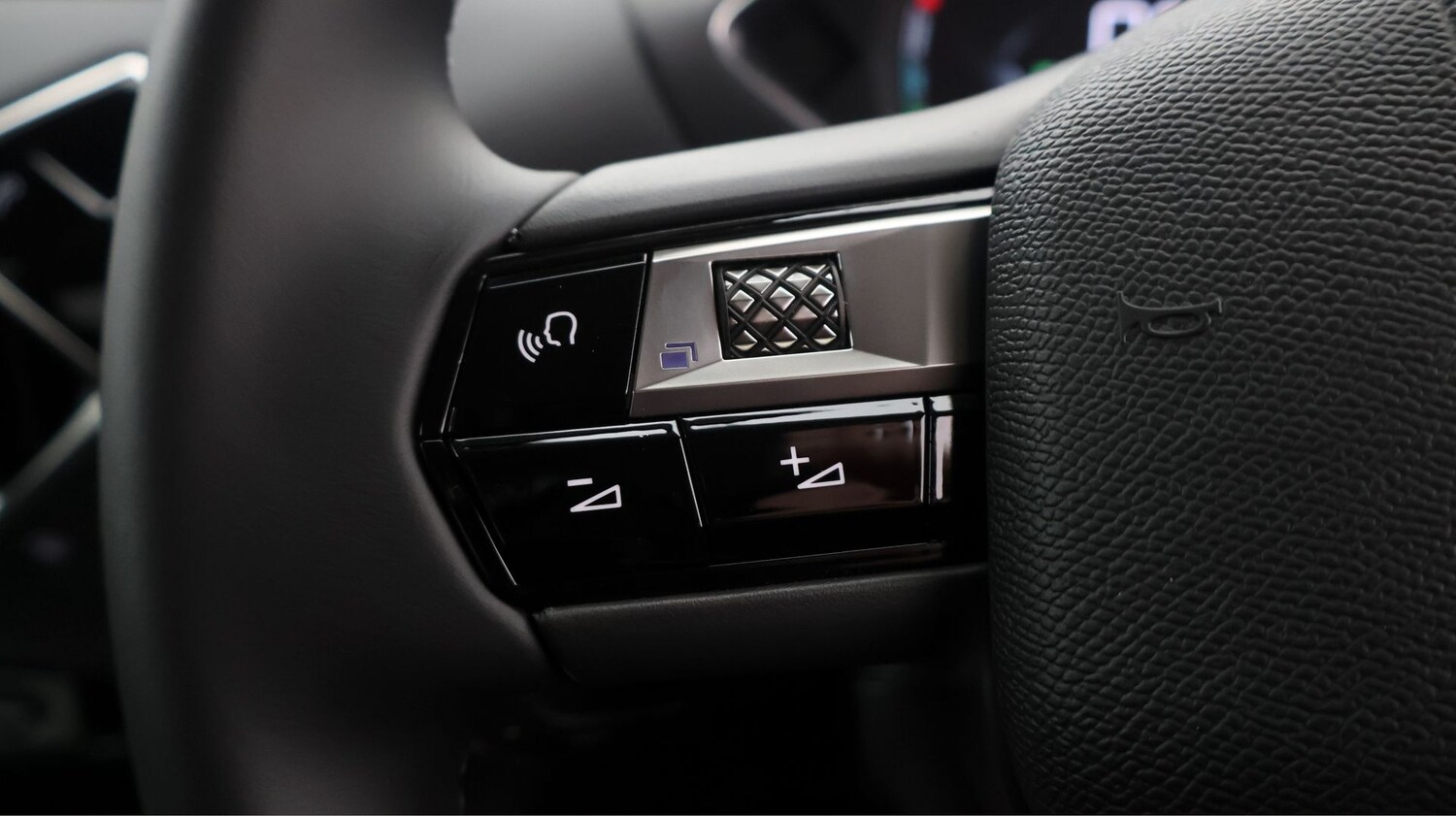 Used DS Automobiles DS 3 2022 for sale - 77270745: Photo 24