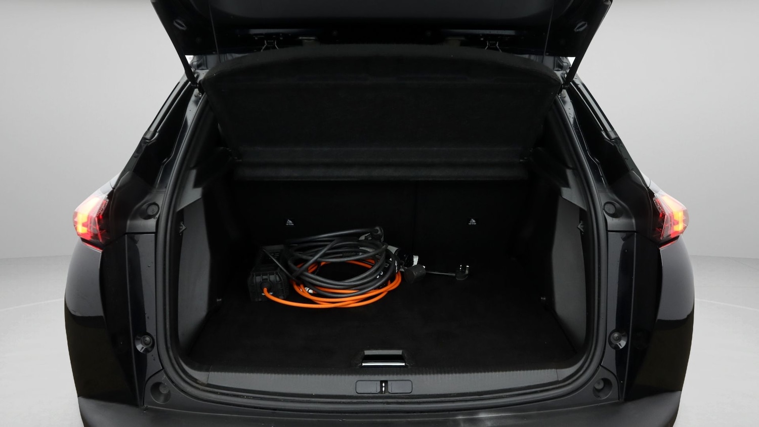 Used Peugeot 2008 2021 for sale - 77781496: Photo 17