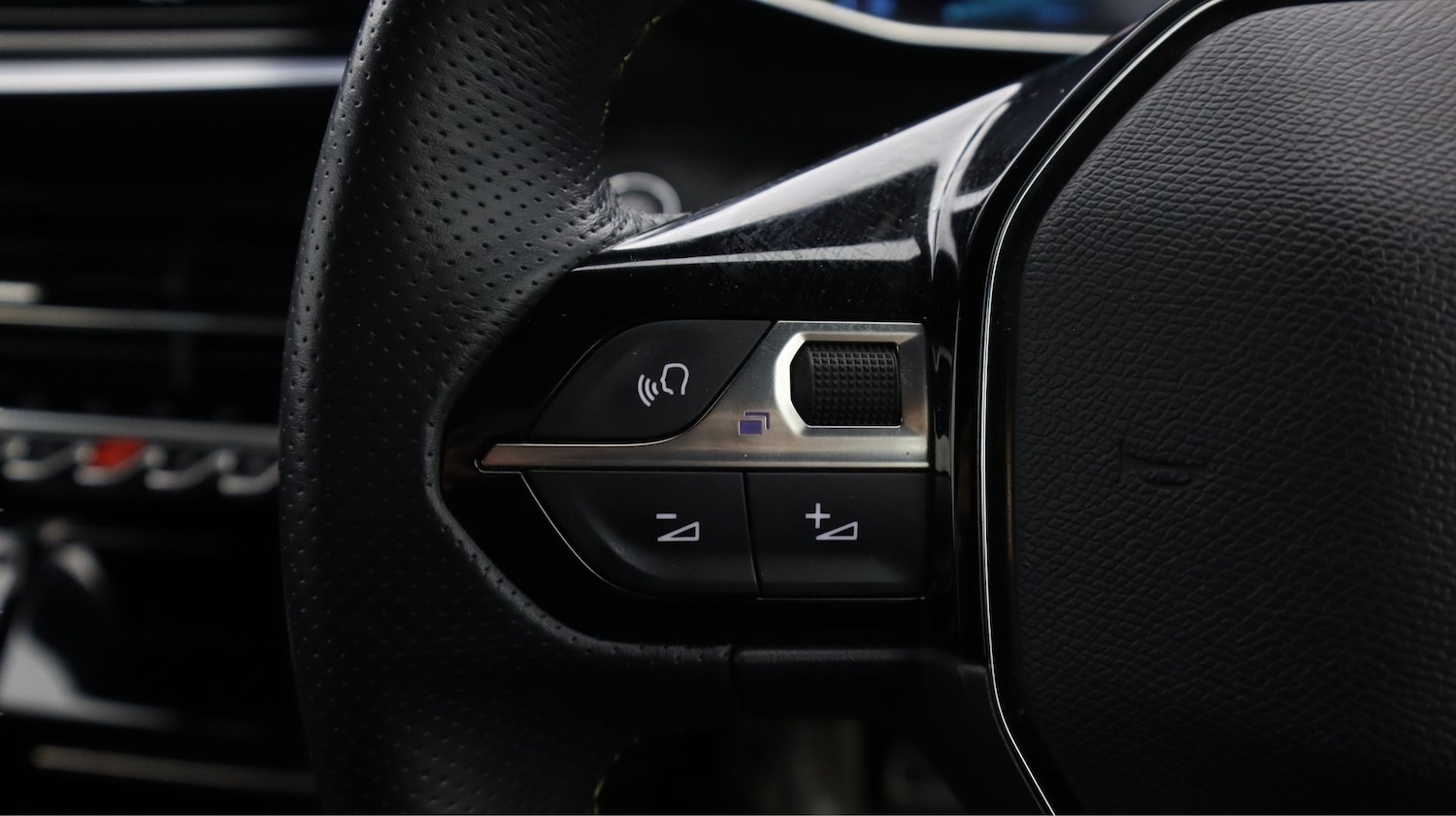 Used Peugeot 2008 2021 for sale - 77781496: Photo 22