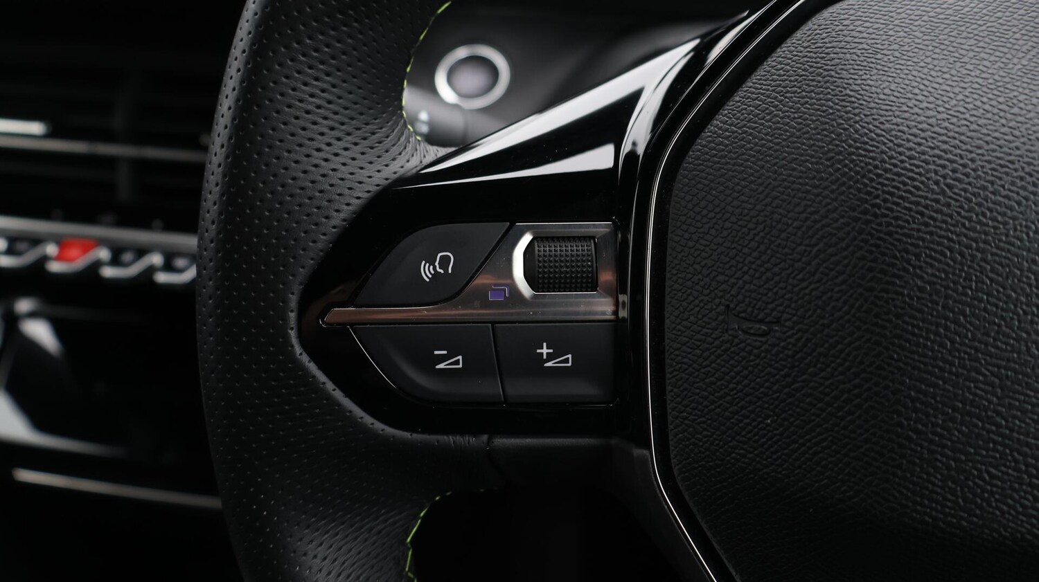 Used Peugeot 2008 2024 for sale - 76727424: Photo 26