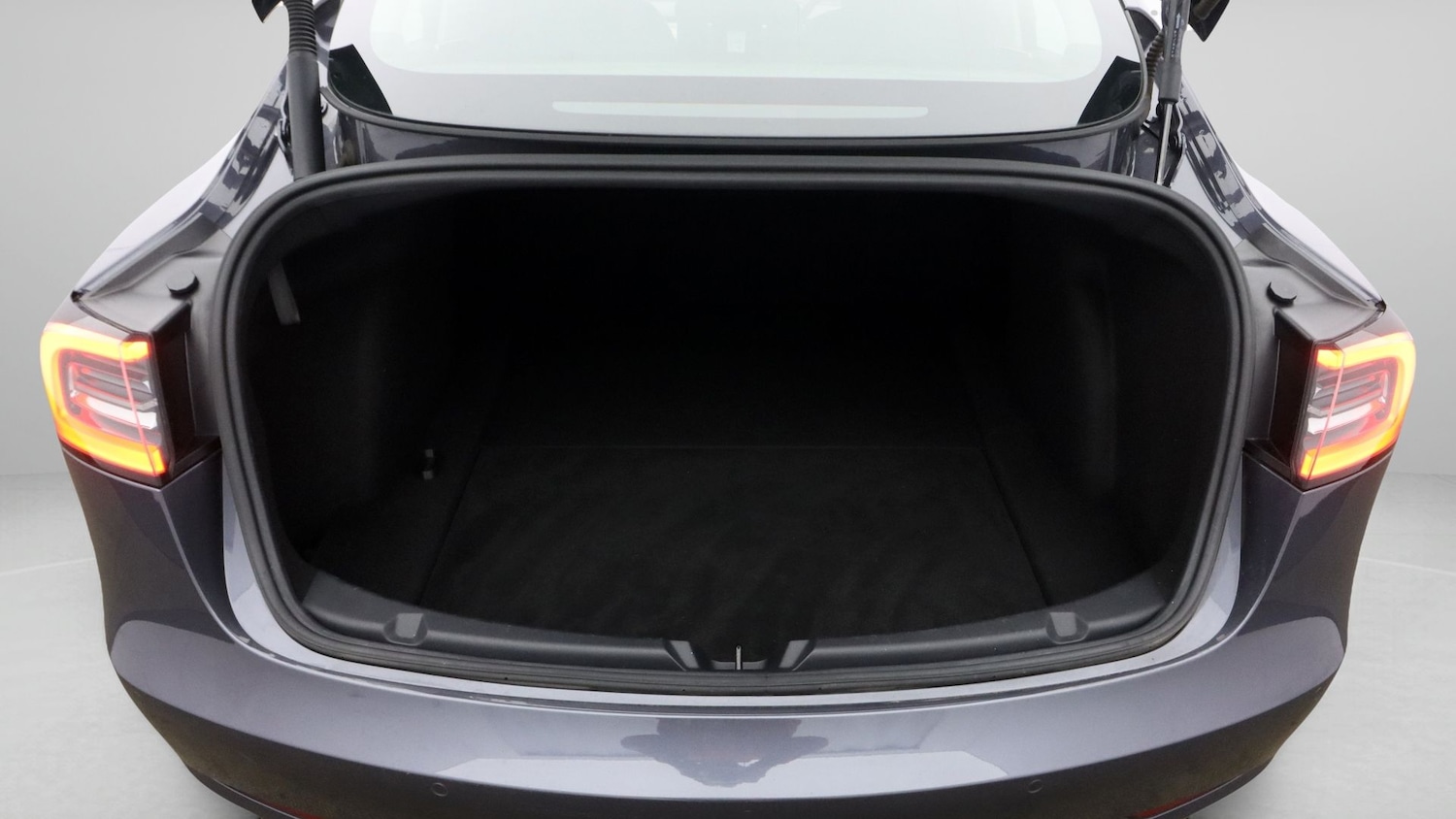 Used Tesla Model 3 2021 for sale - 77618634: Photo 17