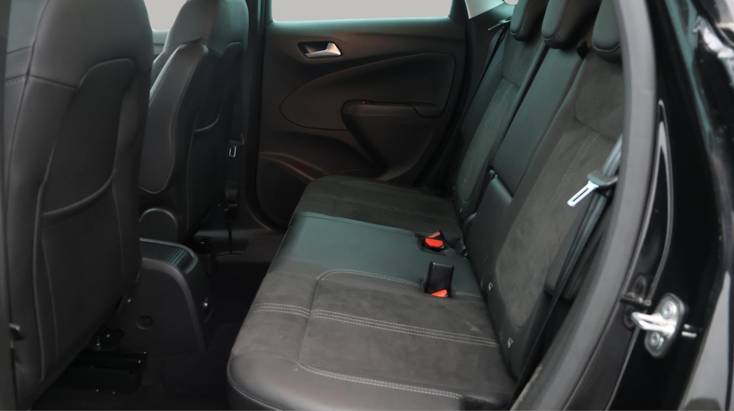 Used Vauxhall Crossland 2022 for sale - 76381158: Photo 16