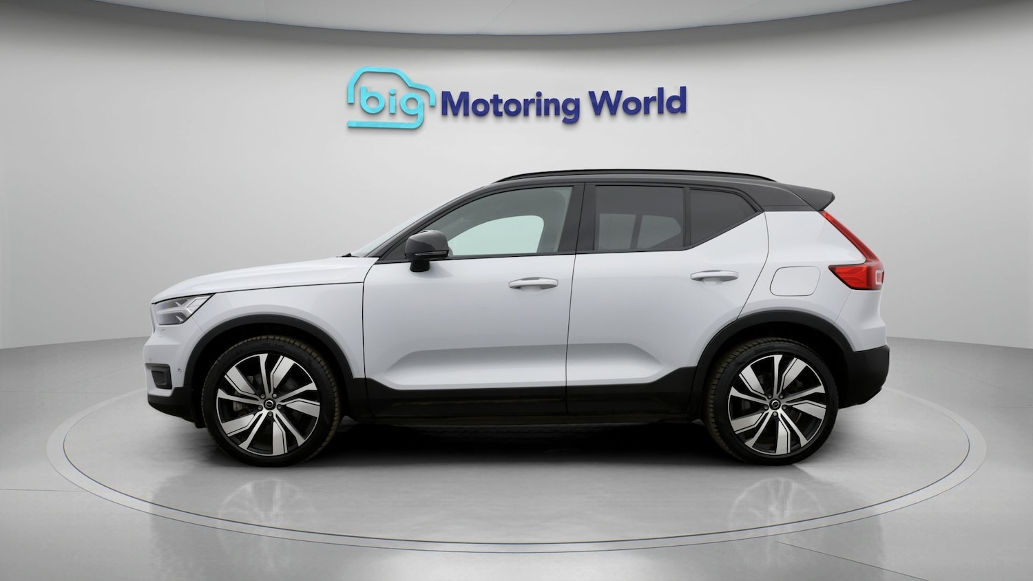 Used Volvo XC40 2021 for sale - 77735557: Photo 4