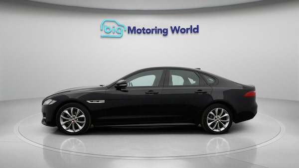 Used Jaguar XF 2019 for sale - 76085212: Photo 5