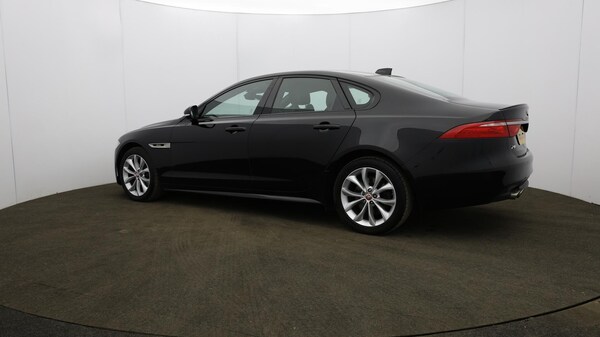 Used Jaguar XF 2019 for sale - 76085212: Photo 69