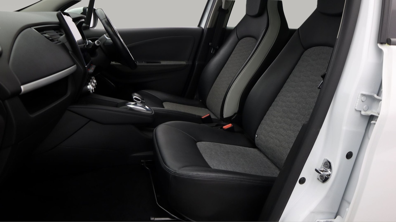 Used Renault Zoe 2020 for sale - 77591239: Photo 14