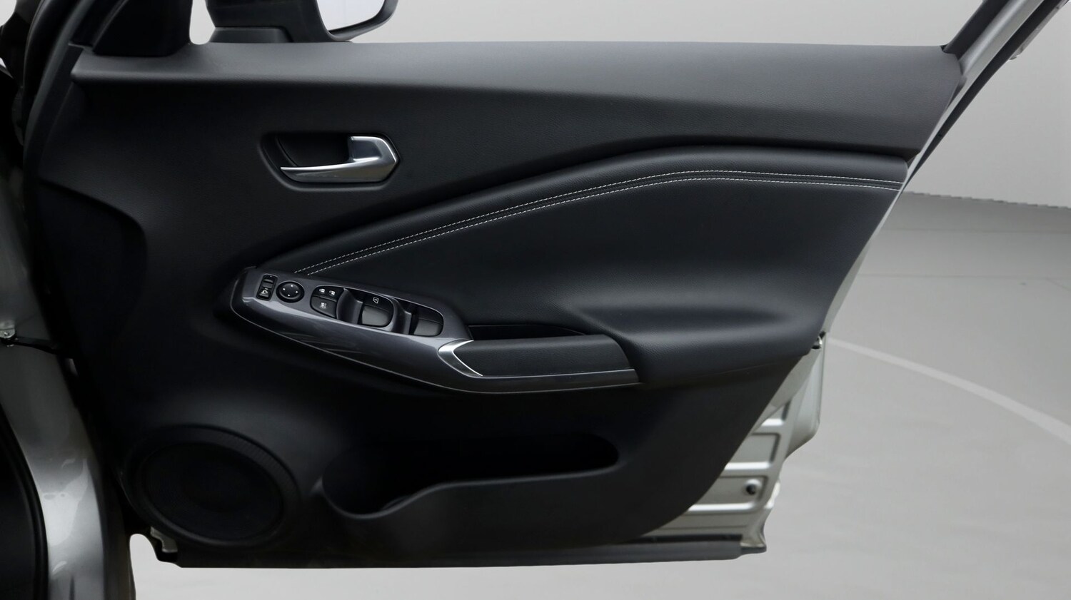 Used Nissan Juke 2023 for sale - 77961882: Photo 15