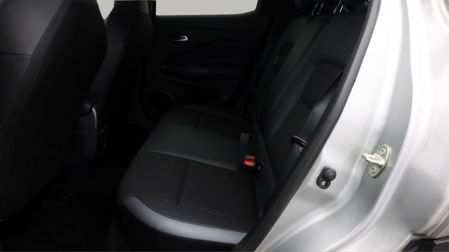 Used Nissan Juke 2023 for sale - 77961882: Photo 16