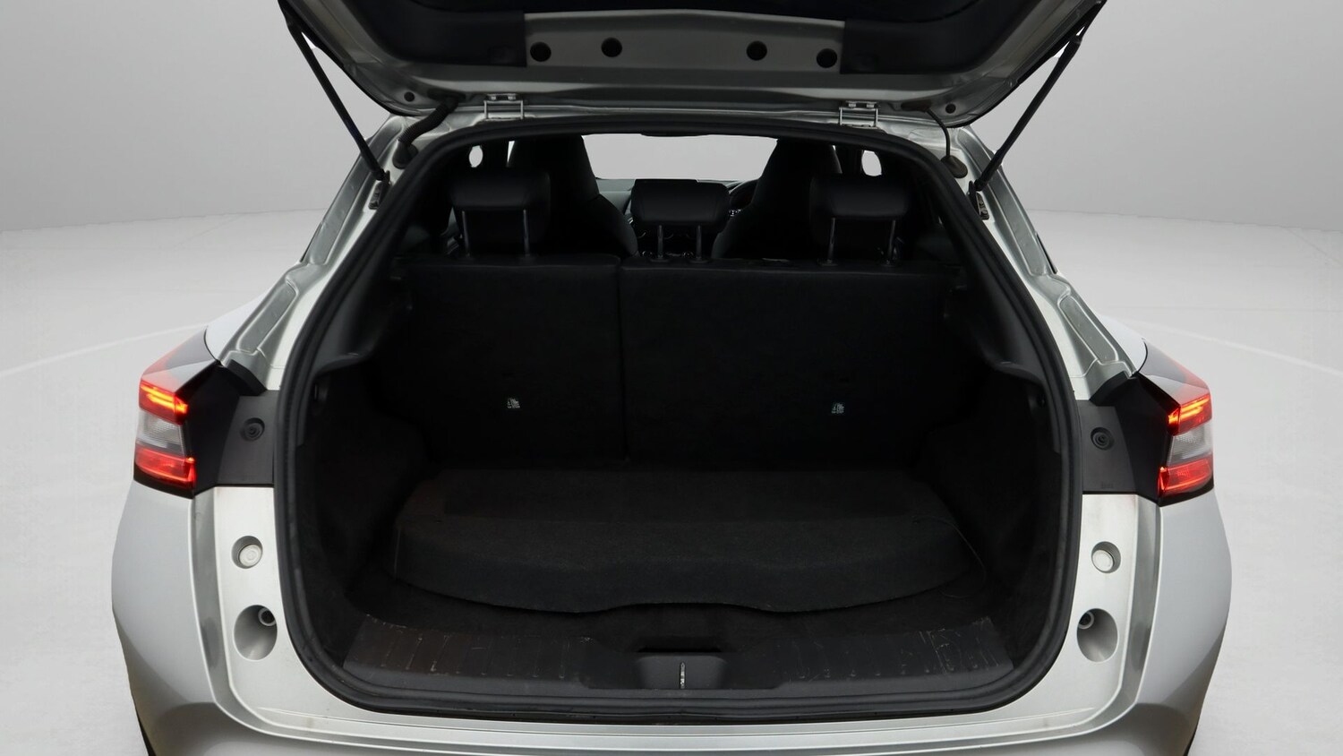 Used Nissan Juke 2023 for sale - 77961882: Photo 17