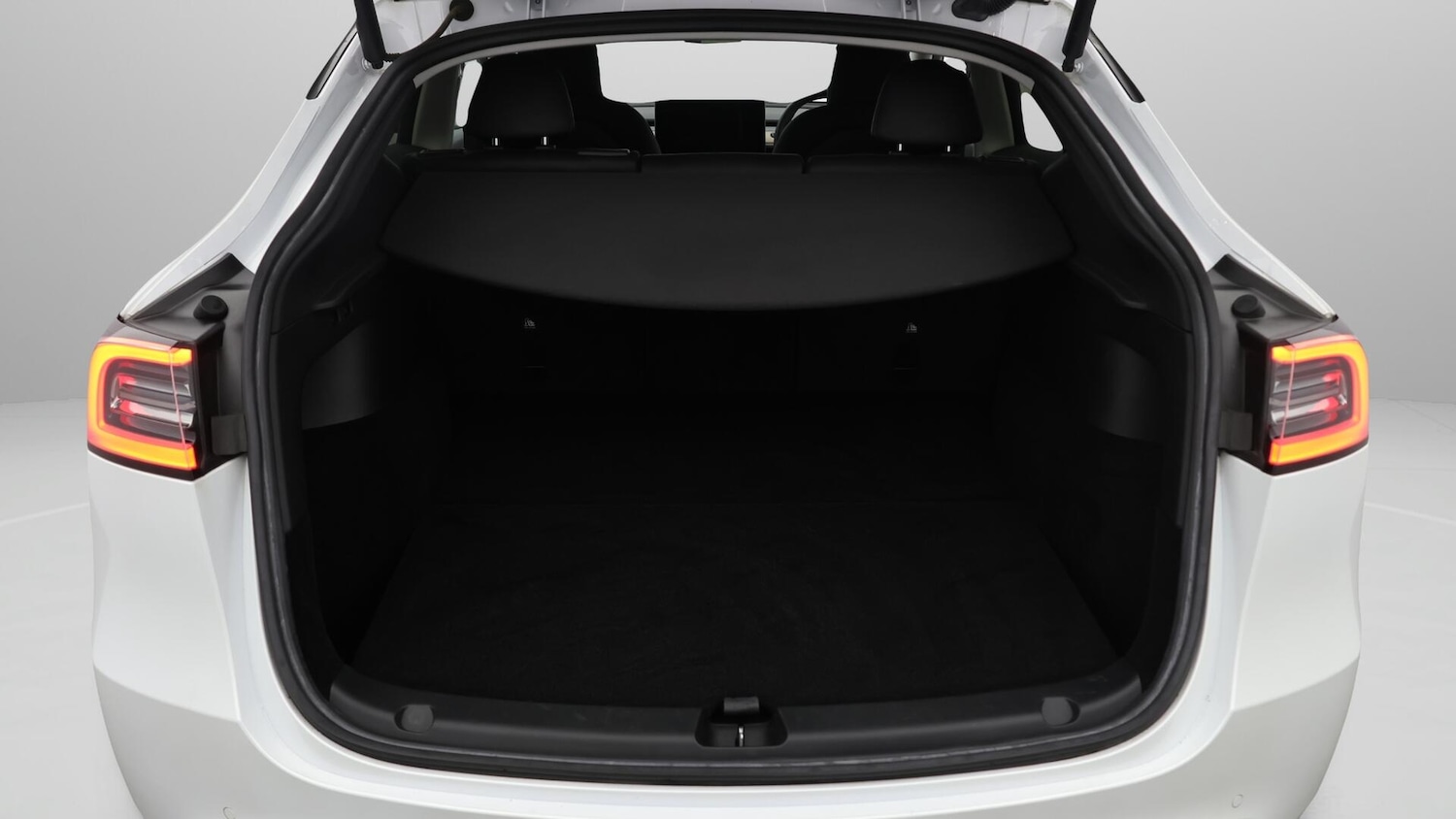 Used Tesla Model Y 2022 for sale - 76083964: Photo 18